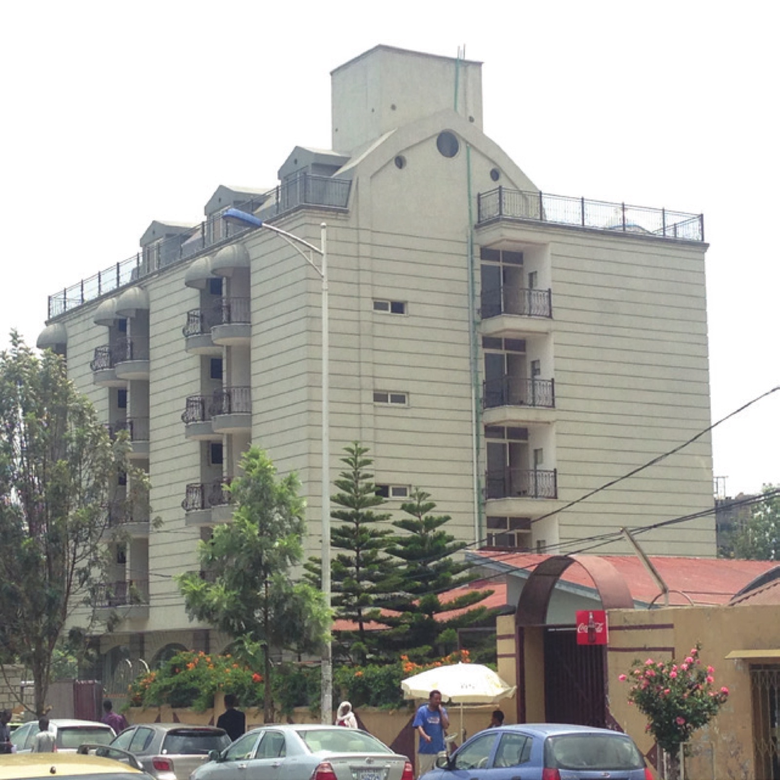 W/O Bekelech & Sons Hotel Building